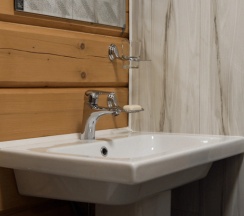 Коттедж с красивым видом из окна в Usadba gesh