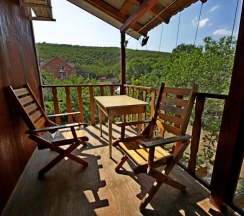 Коттедж Дуплекс с 2 комнатами с балконом в Ангелина