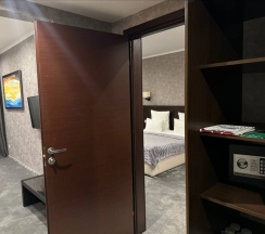 ЛЮКС в Art Отель