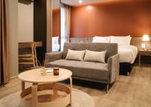 Люкс с видом на горы в The Rise Suites Hotel Chiang Mai