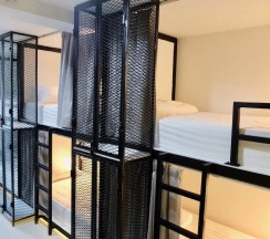 Кровать в общем номере в Diamond & Rust Hostel
