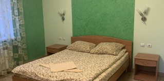 Пыра: Отель Понаехали