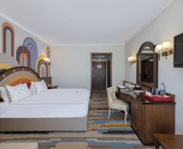 Двухместный номер Deluxe Standard с видом на море двуспальная кровать в Megasaray WestBeach Antalya