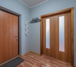 ул. Союзная 27 - этаж 16 комфортная квартира с отдельной спальней в Rooms-Eкб