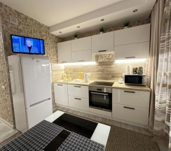 Апартаменты c 1 комнатой с балконом в Fresh Room на улице Маршала Устинова 3