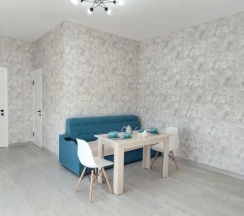 Четырёхместный номер Standard с балконом и с видом на город в Кунак