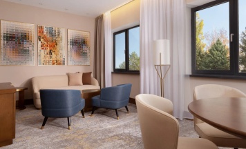 Двухместный люкс Deluxe двуспальная кровать в Swissotel Wellness Resort Alatau Almaty