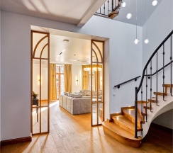 Вилла Монополь в Монополь