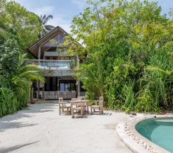 Люкс With Pool Crusoe с 2 комнатами в Soneva Fushi