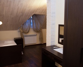 Номер стандарт эконом с 2 односпальными кроватями в Parallel