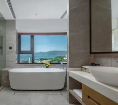 Люкс с 2 комнатами в Holiday Inn & Suites Sanya Yalong Bay