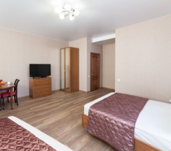 "ЛЮКС" Две кровати в Четыре сезона