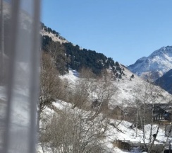 Двухместный номер Standard с видом на горы 2 отдельные кровати в The Atmosfere