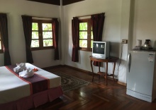 Бунгало Deluxe с балконом в Reuan Thai Village Samui