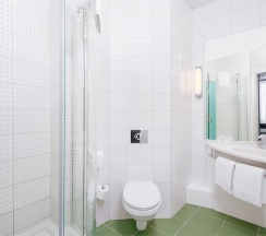 Номер Standard с 2 односпальными кроватями в ibis Moscow Paveletskaya