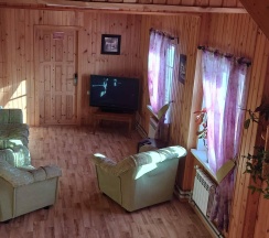 Комната стандарт с 2 односпальными кроватями (с видом на озеро) в Кижская Благодать