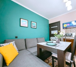 1-комнатные апартаменты люкс с 1 двуспальной кроватью в Sutki Life (Сутки Лайф) на 40 лет Победы 17А