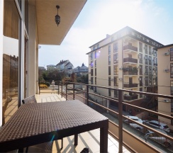 Апартаменты GRAND  3-х комнатный, 4-х местный номер с балконом в Ниагара фоллс