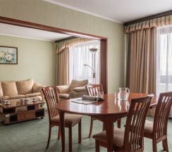 Апартаменты в Cosmos Moscow VDNH Hotel