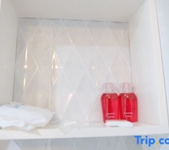 Трёхместный люкс с частичным видом на море в The Beach Front Resort Pattaya  - SHA Plus