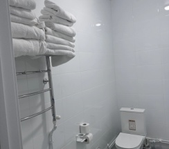 Четырёхместный номер Улучшенный с красивым видом из окна в В моменте