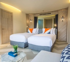 Номер SIS Over The Stella Pool в The SIS Kata Resort — Adult Only