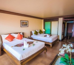 Семейный номер Standard с видом на море в Samui Bayview Resort & Spa