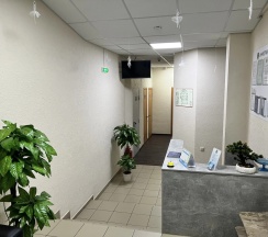 Кровать в общем номере (мужской номер) с видом на город (общая ванная комната) в Mostel