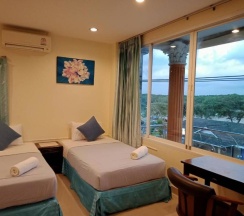Двухместный номер Standard с балконом 2 отдельные кровати в Krabi Marina Seaview
