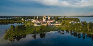 Едрово: Отель Полпути