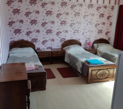 Трёхместный номер Superior с балконом в Дуэт