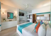 Люкс Deluxe с балконом в Hacienda Fisherman's Village Koh Samui