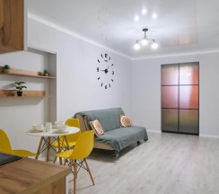 Четырёхместные апартаменты Standard c 1 комнатой в Bg Apartments