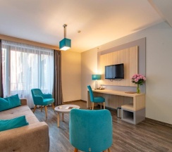 Одноместная студия Superior с балконом в Regnum Residence