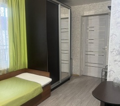 Четырёхместный номер Comfort с балконом в Акула