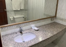 Люкс Presidential с 2 комнатами в Mall Suites Hotel