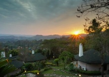 Шале Deluxe в Imperial Phukaew Hill Resort