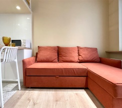 Двухуровневая студия на мансарде с джакузи в ЖК "UP-квартал Пушкинский". Близость к НИИ Турнера в Rauktis apartments