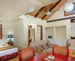 Семейное бунгало с видом на океан в Club Fiji Resort