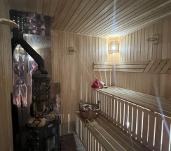 Коттедж с баней в Верона