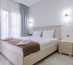 Комфорт с балконом в Cascade Resort by Stellar Hotels
