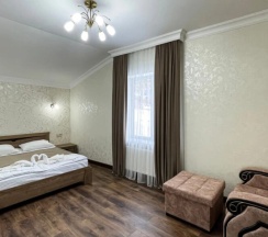 Люкс с видом на горы в Амир