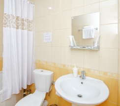 Люкс с видом на город в Ирис