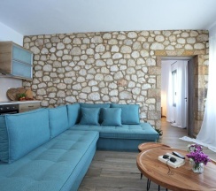 Коттедж с 2 комнатами в Georgia Villas