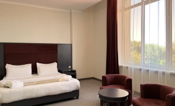 Двухместный номер Superior двуспальная кровать в Grand Erbil Hotel
