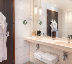 Двухместный люкс Grand двуспальная кровать в Mercure Warszawa Grand