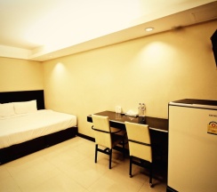 Двухместный номер Superior двуспальная кровать в KKinn South Pattaya Hotel