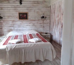 Полулюкс с двухспальной кроватью в Чеховская дача