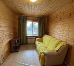 Коттедж с балконом в Barn. House. Chulcovo