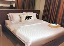 Двухместный номер Deluxe двуспальная кровать в Bed by City Surawong-Patpong